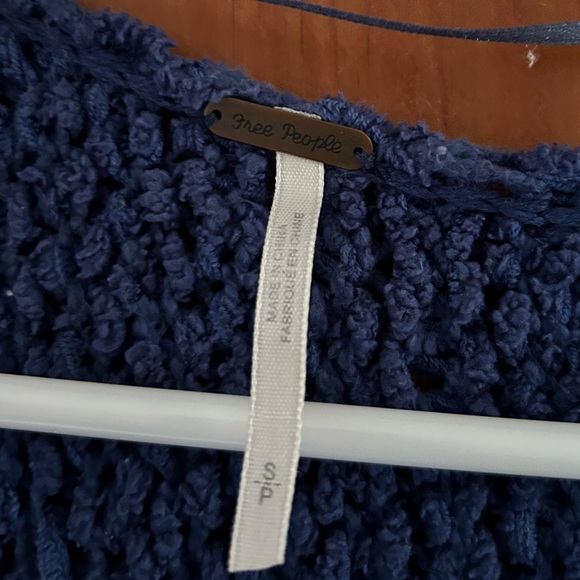 Free People Sweater - Picture 2 of 4